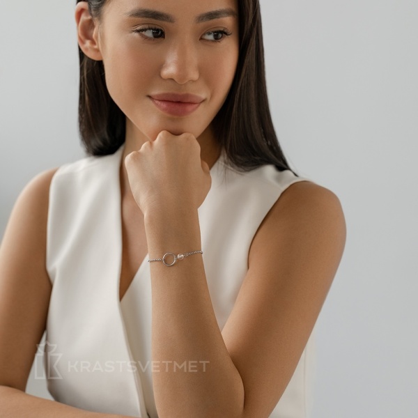 Браслет из серебра с кольцом и кварцем